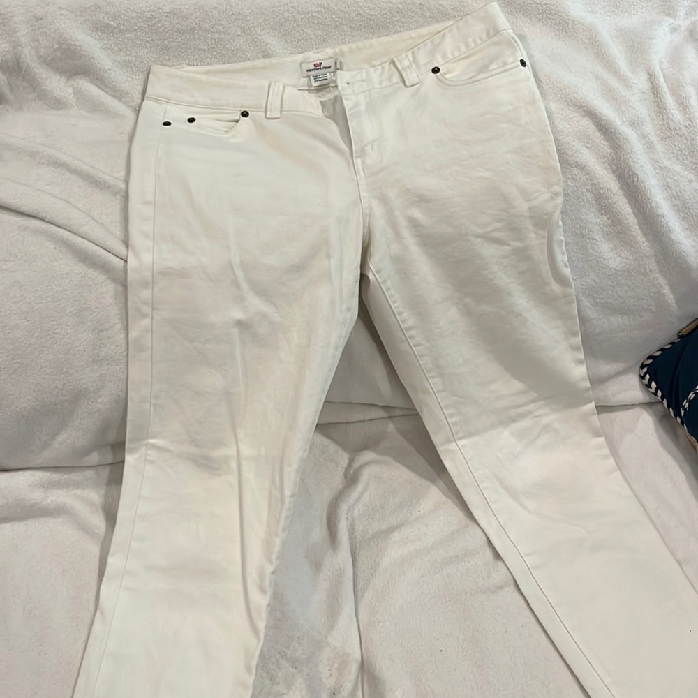 NWOT Vineyard Vines white jeans, cropped leg